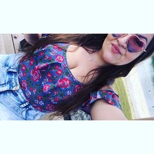 Meet your Posher, Oleta